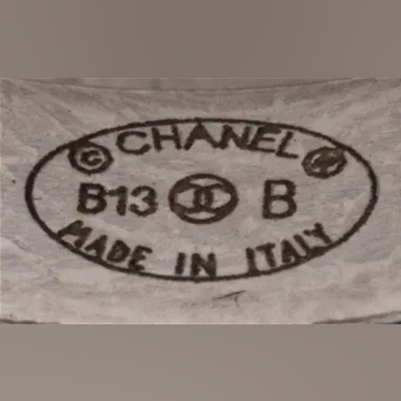 Chanel Runway Double-C Logo Ring, 2013 - Picture 4 of 6